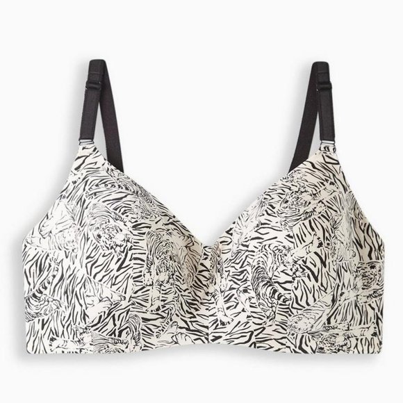 ❤️NWT VINTAGE TORRID BRA - WIRELESS LIGHTLY LINED - ANIMAL PRINT BACK SMOOTHING - Picture 7 of 9